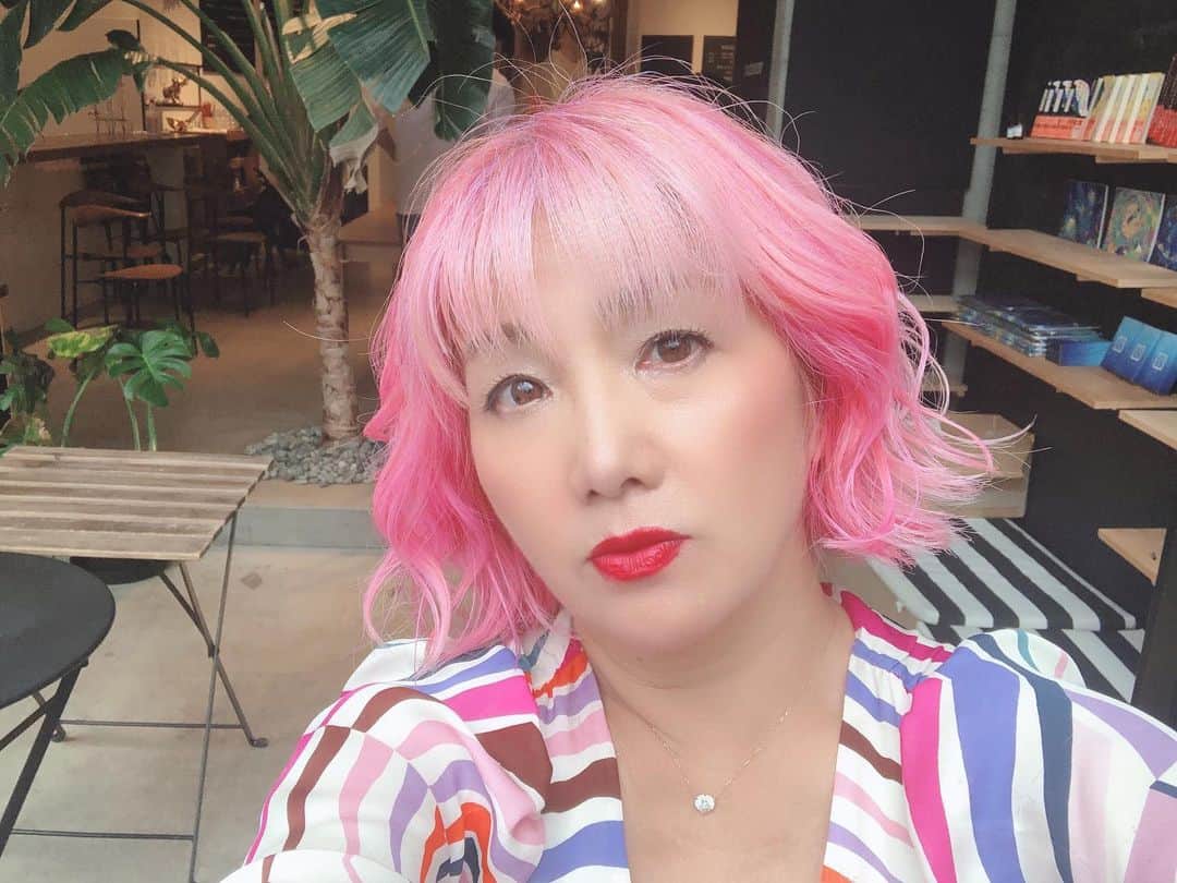 のインスタグラム：「14時からインスタ配信！！！ 意識を使った演劇学校  旺季志ずか監修  @shizuka_ouki  #BSDミュージカルアンドアクティングスクール　説明会！  #インスタ配信」