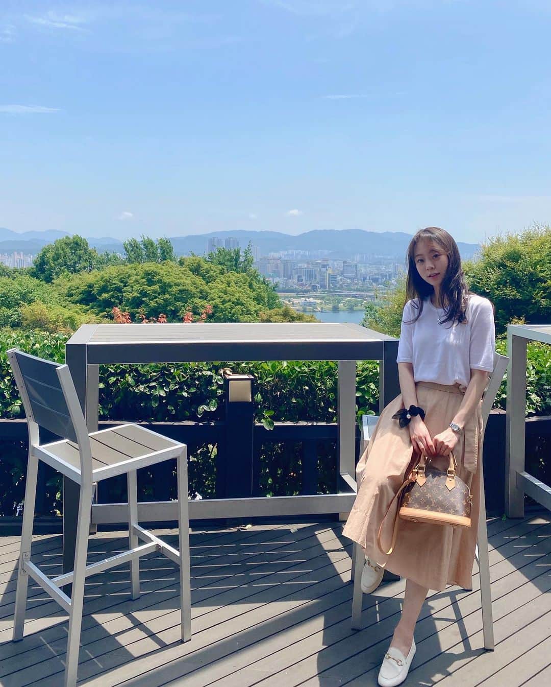郭珉整のインスタグラム：「💛💚💙」