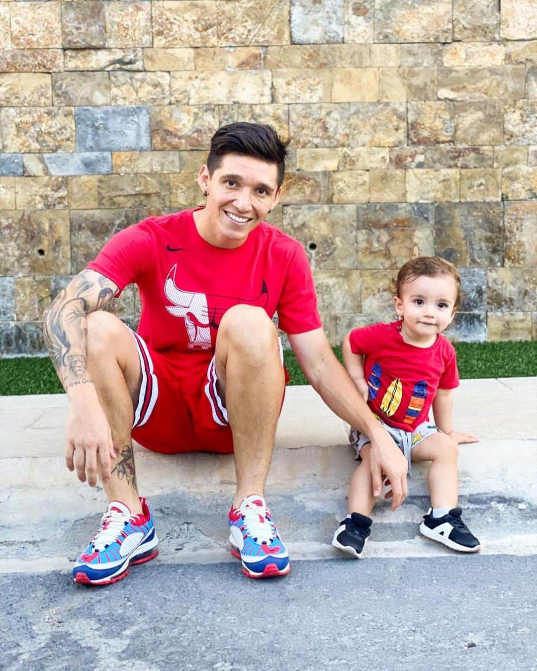 のインスタグラム：「❤️👦🏼」