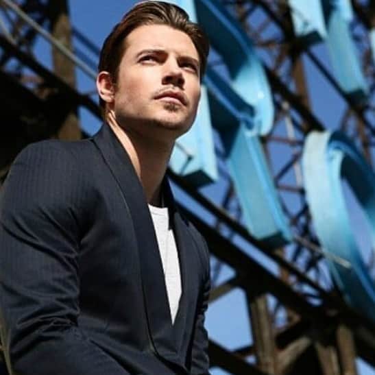 ジョッシュ・ヘンダーソンのインスタグラム：「Looking for 2021 like....」