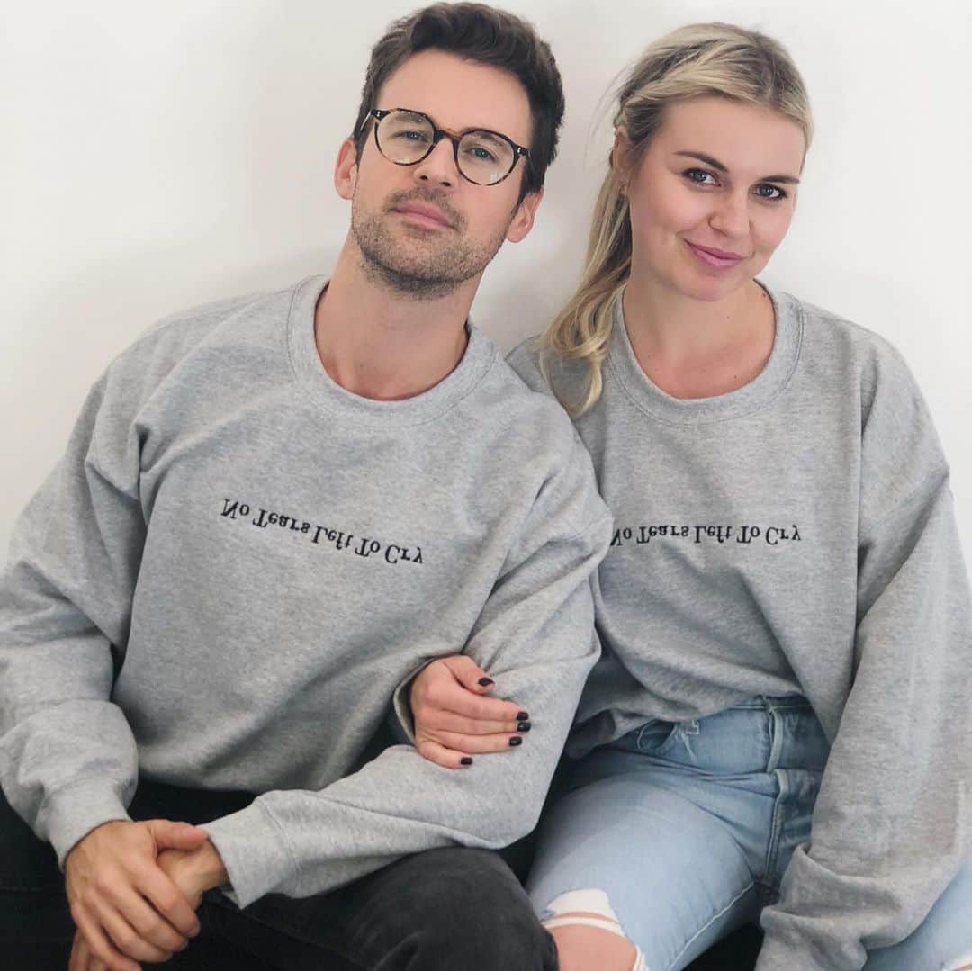 ブラッド・ゴレスキーのインスタグラム：「Always in matching merch!@tanyarad is my guest this week on a special bonus episode of @bradbehaviorpodcast! We talk about her boyfriend, life in quarantine and my relationship with my father. ❤️ you T.rad! #linkinbio」