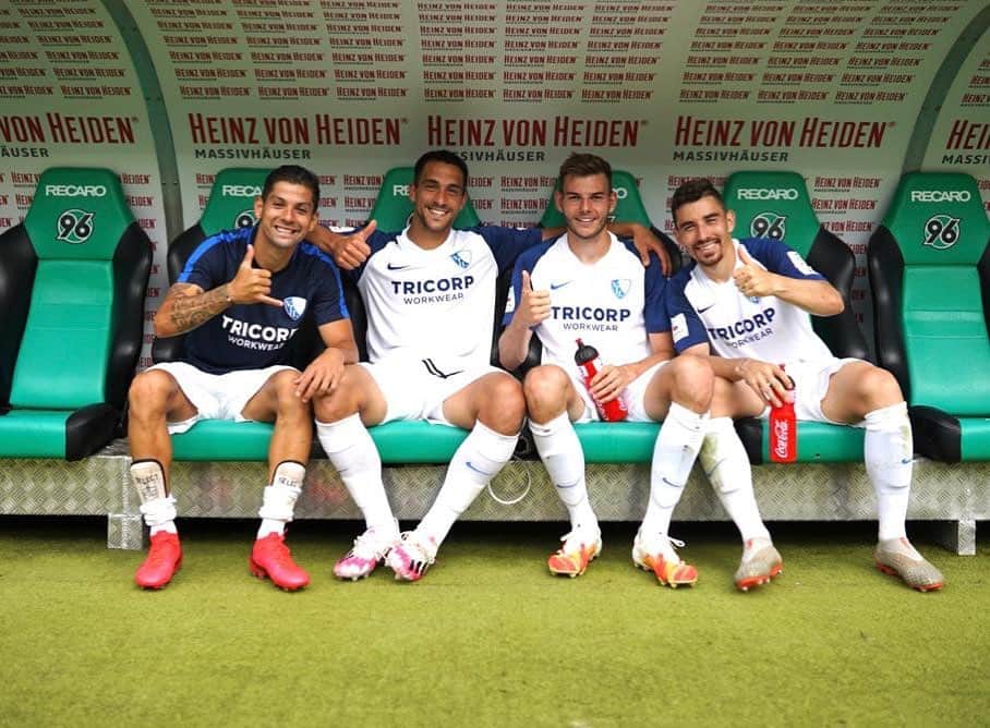 クリスチャン・ガンボアのインスタグラム：「Final de temporada .. Gracias Dios 🙌🏽🤙🏻 un placer jugar con ustedes @danilosoares_12 @maxim_leitsch @vasilislam vai vai vai Saison ist zu Ende #viererkette」