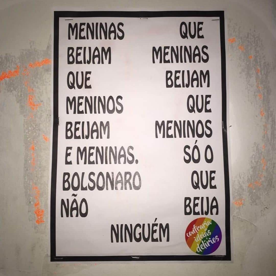のインスタグラム：「🌈♥️ pela liberdade de ser quem se é sem culpa, sem medo, sem dor 🌟 (essa foto foi tirada em 2016)」