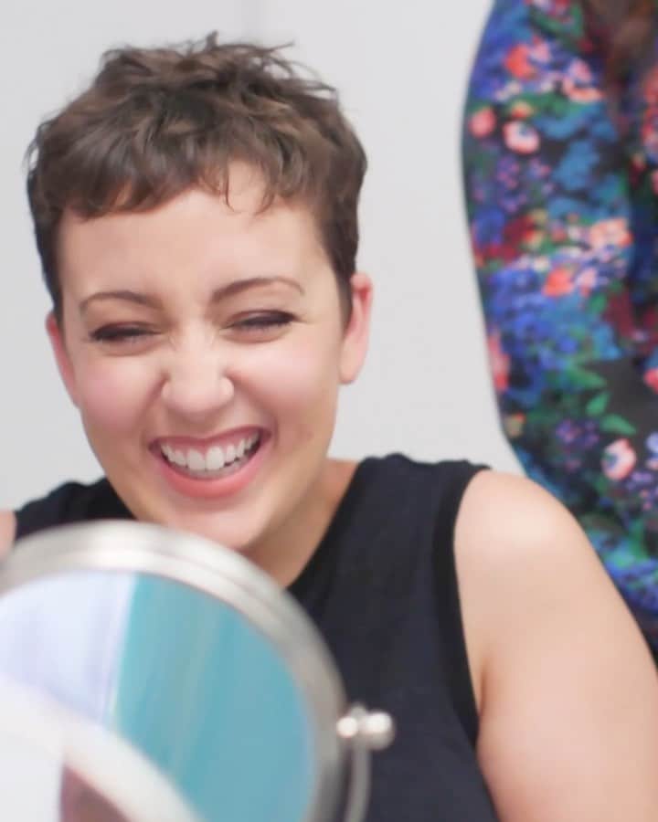 Benefit Cosmeticsのインスタグラム