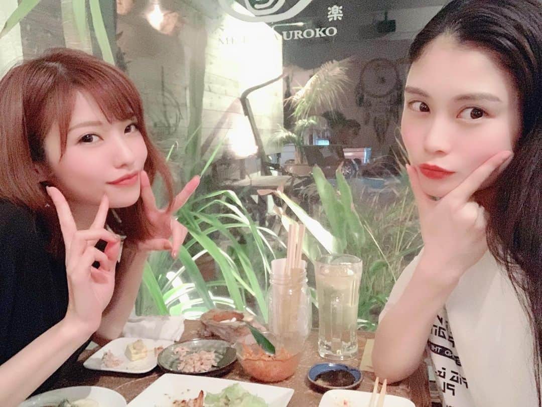 みはとのインスタグラム：「#沖縄ごはん 💕 ・ #海ぶどう に#黒豚しゃぶしゃぶ に#ソーキそば 🥰 回転寿司で沖縄の珍しいお魚も食べたしオシャレカフェランチもした🙌 ・ #沖縄料理 全部好き❤️ ・ ・ ・ #okinawajapan #okinawafood  #美味しい #ごはん #食べ歩き」