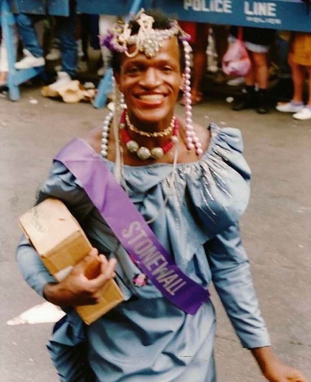 ディアナ・アグロンさんのインスタグラム写真 - (ディアナ・アグロンInstagram)「Honoring & celebrating all the members of the LGBTQ community who have stood up for equality + liberation, such as the brilliant Marsha P. Johnson. ⁣ ⁣ Shine your light. Spread the love. HAPPY PRIDE 🌈 @mpjinstitute」6月29日 3時23分 - diannaagron