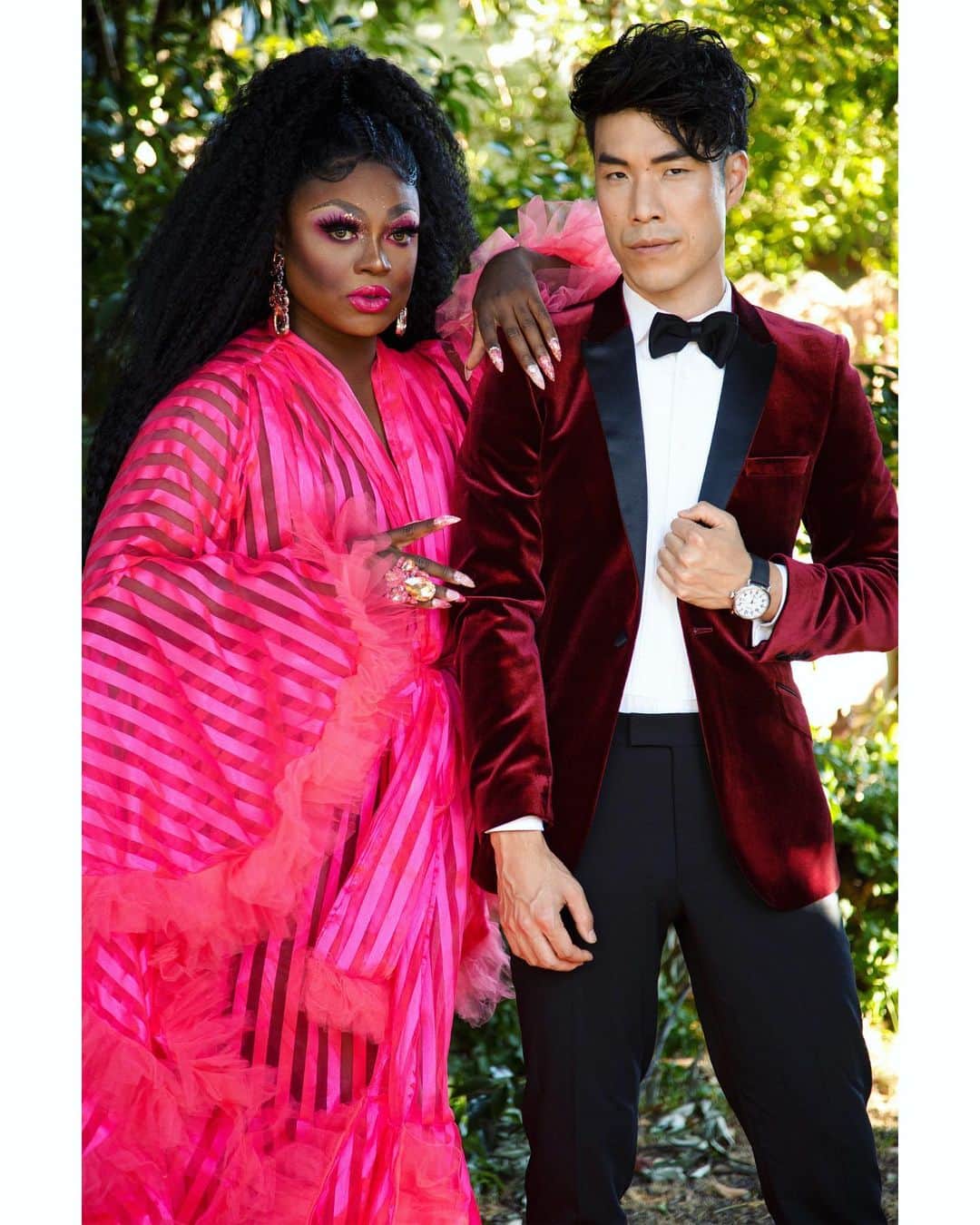 のインスタグラム：「Black Barbie & Korean Ken™️ I’m so proud of my amazing, gorgeous, and talented mama @theonlymayhem, the Queen of the Party and forever an All Star. 💕 📸: @milesbon」