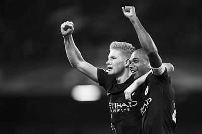 のインスタグラム：「Happy Birthday bro’! 👏🏾👏🏾 Wish you all the best. May God bless you always. 🙏🏾👊🏾🎉」