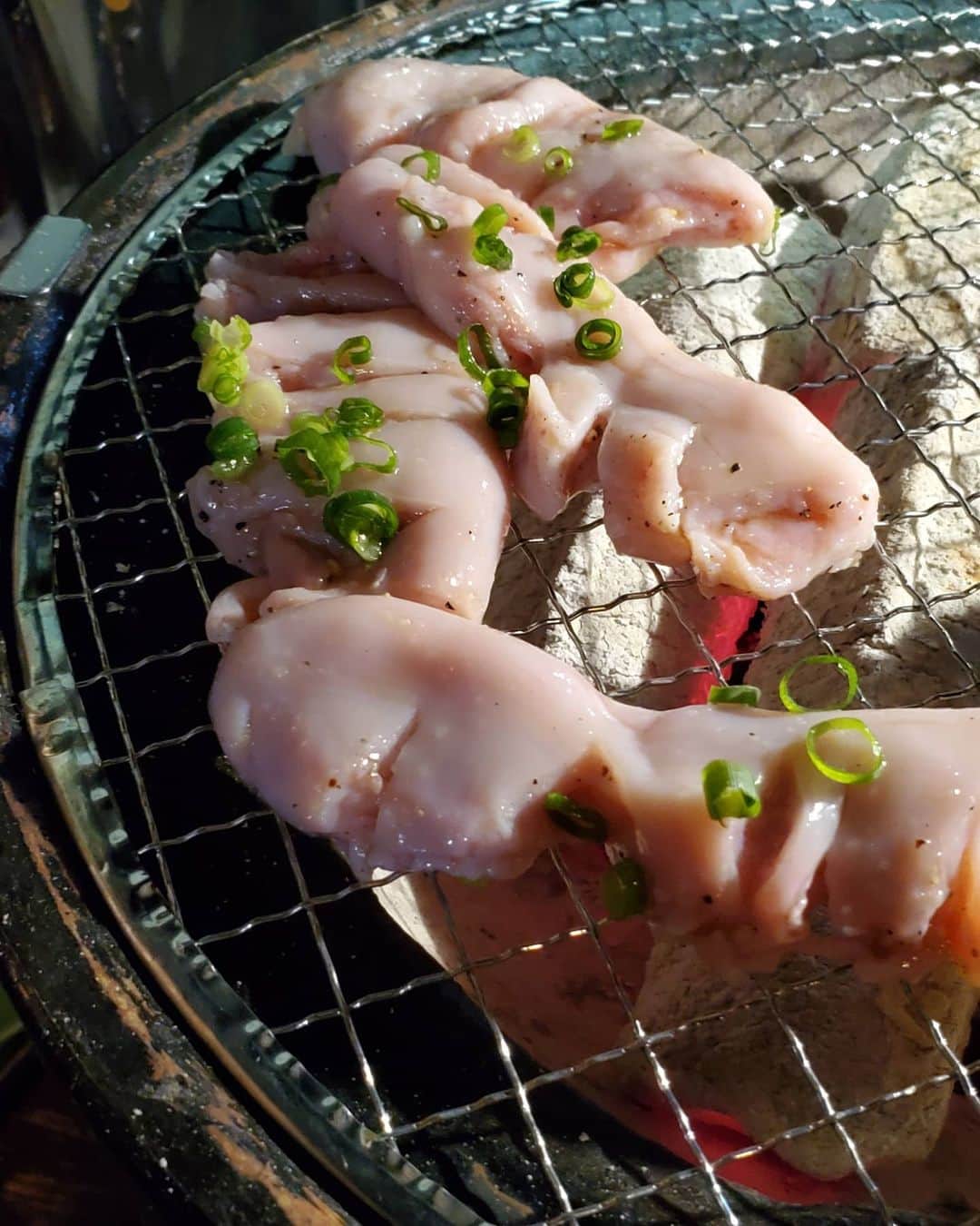 ピーターさんのインスタグラム写真 - (ピーターInstagram)「友達の三回忌法要で、仙台に。  お墓参りの後に、 大好きな炭火焼肉『勇』さんに‼️ 月曜日は、関西テレビ 「報道ランナー」 リモート生放送です。 　慎之介拝  #ピーター #池畑慎之介 #三回忌 #法要 #お墓参り #炭火焼肉 #勇 #仙台」6月15日 0時14分 - oziba1952