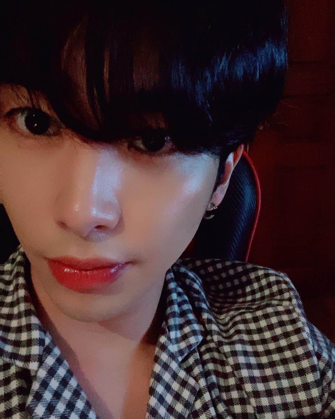 UP10TIONさんのインスタグラム写真 - (UP10TIONInstagram)「😴😴😴 #샤오 #xiao」6月15日 0時13分 - u10t_official