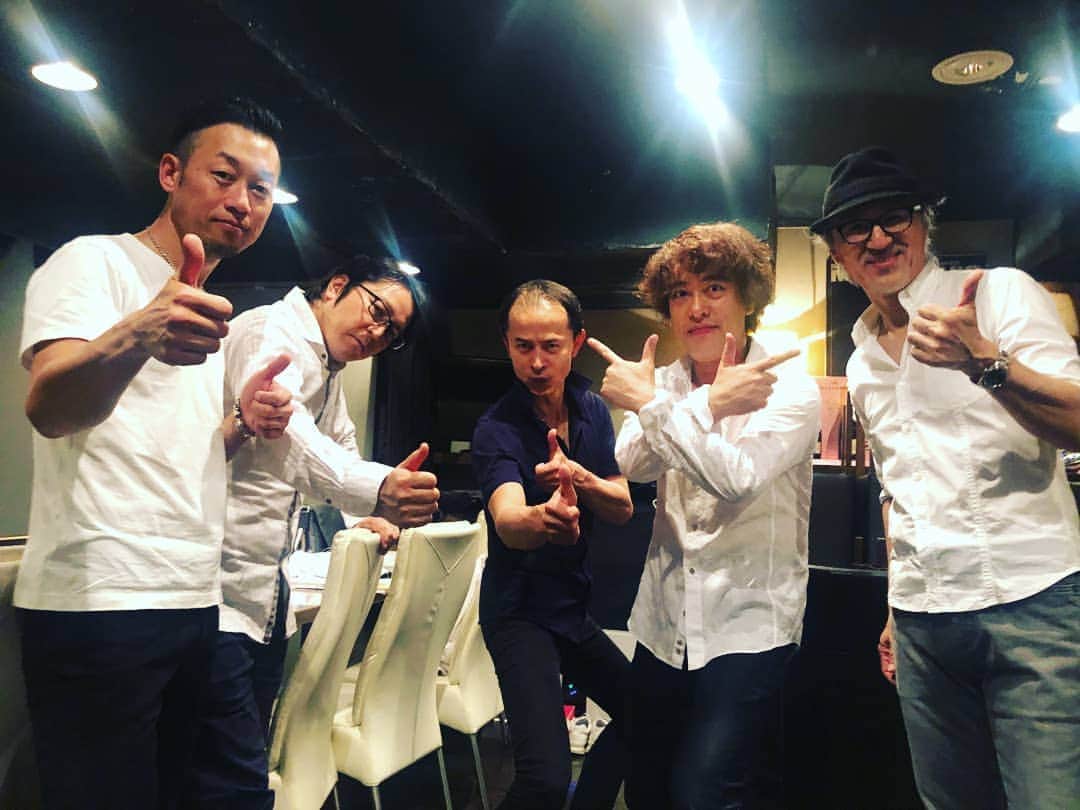 勝田一樹のインスタグラム：「ディメンション初の配信ライブ❗ サイコーでした😃⤴️⤴️ 御覧頂きました皆様ありがとう 御座いました✨  #ディメンション #ディメンション31  #dimensionjazz  #dimensionfusion  #勝田一樹　 #kazukikatsuta  #増崎孝司  #takasimasuzaki」