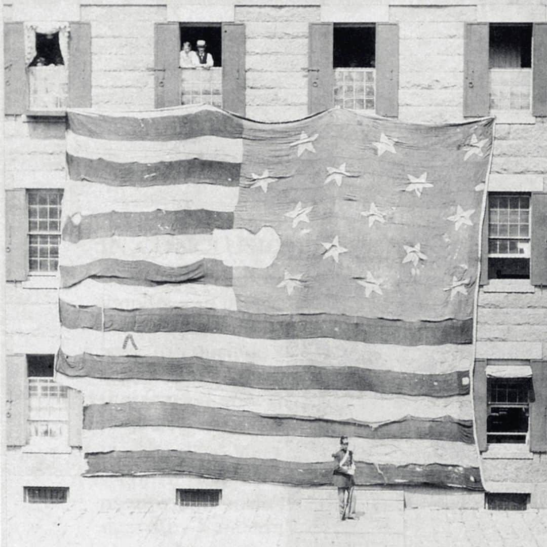 クリスティーズさんのインスタグラム写真 - (クリスティーズInstagram)「In honour of Flag Day, we're spotlighting here the 'other' Star-Spangled Banner — namely the flag that Francis Scott Key saw flying over Fort McHenry on the morning of 14 September 1814, which inspired him to write what became the lyrics to the U.S. national anthem. 🇺🇸⠀ .⠀ The flag, pictured here in the mid-19th century, measured 30 x 42 ft. when it was sewn by Mary Pickersgill during the summer of 1813. It was this flag that Key saw above Fort McHenry when the British ceased their 25-hour naval bombardment of the fort and began their withdrawal from Baltimore. This flag can now be seen at the Smithsonian’s National Museum of American History in Washington, D.C.⠀ .⠀ Interestingly, during the night of 13 September, Key would not have seen that huge garrison flag flying over the Fort due to rain that prevailed for much of the bombardment. Additionally, an enormous soaked garrison flag would have snapped the flagpole. ⠀ .⠀ So what exactly did Key see 'through the night'? The answer can be found in Mary Pickersgill's contract, which called for an enormous garrison flag as well as a smaller, 17 x 25 ft. storm flag. It would have been this smaller 'Star-Spangled Banner' that endured the most of the bombardment.⠀ .⠀ Over the course of the 19th century, 'The Star-Spangled Banner' became the favored choice of music for military bands when raising or lowering the flag. The custom had become so common by the early 1920s that it helped propel a movement to make the song the national anthem by 1931. This month we're offering  an extremely rare 1814 edition of the 'Baltimore Patriot' — including the first newspaper publication of Key's historic poem.⠀ .⠀ The first dated printing of 'The Star Spangled Banner', Francis Scott Key, 20 September 1814. Printed in the 'Baltimore Patriot and Evening Advertiser', Vol IV, No. 59. Estimate: $300,000-500,000.⠀ .⠀⠀ The Open Book: Fine Travel, Americana, Literature and History in Print and Manuscript — 2-18 June, online.⠀⠀ .⠀⠀ #starspangledbanner #historicalnewspapers #francisscottkey #america #americanhistory #june14 #nationalanthem #flagday #onlineauction #auction #history @peter_klarnet_christies @americanantiquarian」6月14日 16時03分 - christiesinc