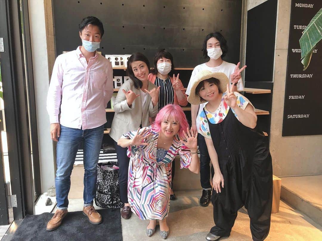 のインスタグラム：「#bsdミュージカルアンドアクティングスクール  説明会終了しました！  興味を持っていただいた方 ありがとうございます！  7月から船出する この大航海を ぜひご一緒しましょう❤️ あなたのチャレンジを 待っています。  ブログに 詳細とお申し込みなど アップいたしました！  #チーム旺季　を 今後ともよろしくお願いします❤️ #音と映像と舞台の株式会社」