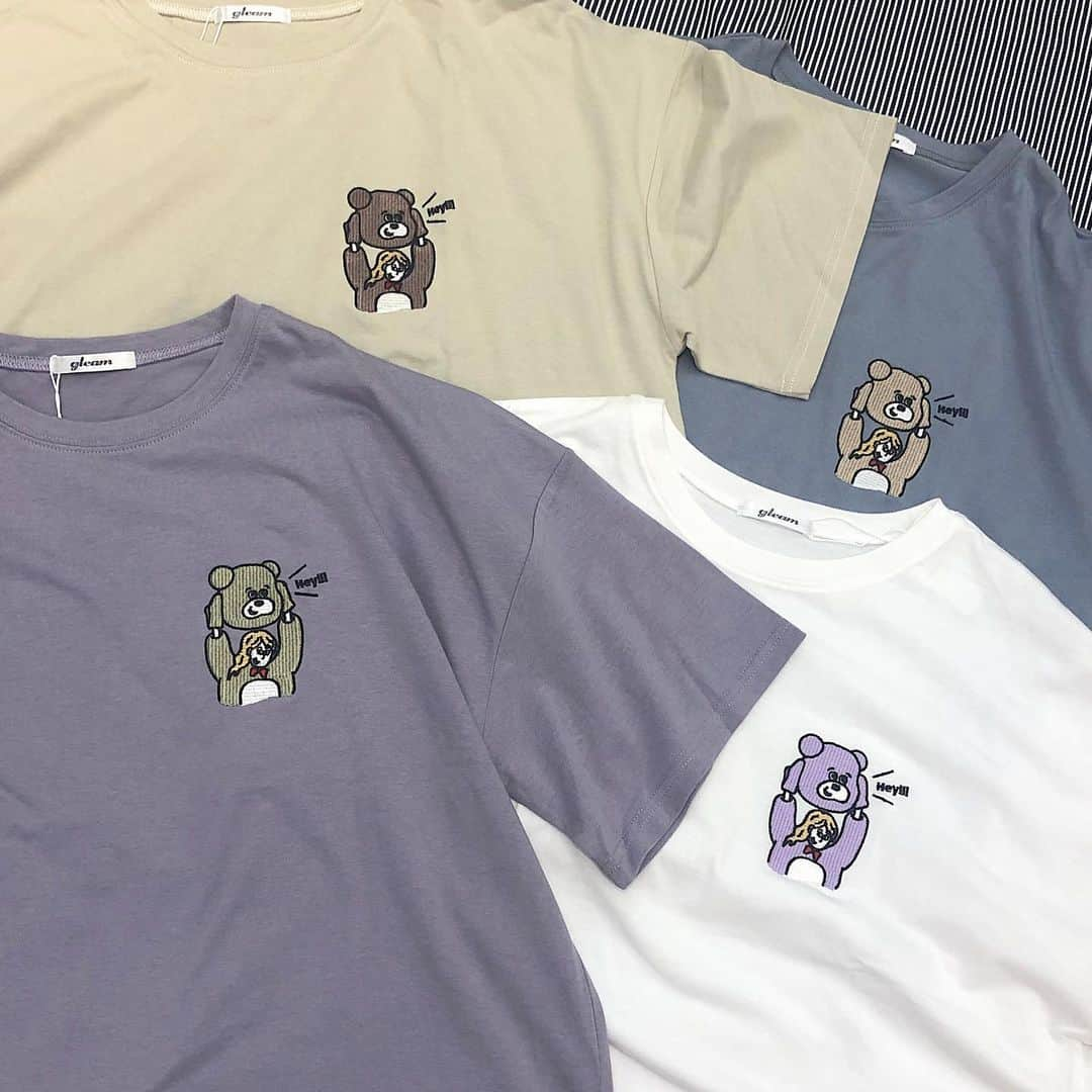 スピンズさんのインスタグラム写真 - (スピンズInstagram)「🐻🐻熊さんTシャツ🐻🐻﻿ ﻿ 胸元の熊さん刺繍がかわいすぎる😍😍💖﻿ 熊さんTシャツです！👏﻿ ﻿ カジュアルスタイルから古着コーデまで🌿﻿ 色んなコーデに合わせやすいです❕﻿ ﻿ カラバリも全部可愛くて﻿ どれを買うか迷っちゃいますね🤦🏼‍♂️﻿ ﻿ price :￥2,197(税込)﻿ ﻿ #SPINNS #スピンズ #ootd #fashion #ファッション #熊さん#クマ #古着 #カジュアル」6月14日 18時58分 - spinns_official