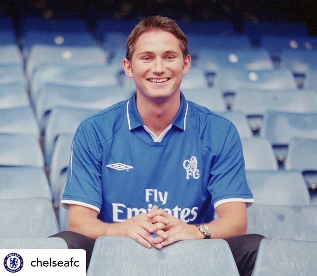 プレミアリーグさんのインスタグラム写真 - (プレミアリーグInstagram)「One of Chelsea’s all-time greats 💙⁣ ⁣ Repost • @chelseafc We signed @FrankLampard #onthisday in 2001! 💙 The rest is history! 🙌 #CFC #Chelsea」6月14日 19時28分 - premierleague