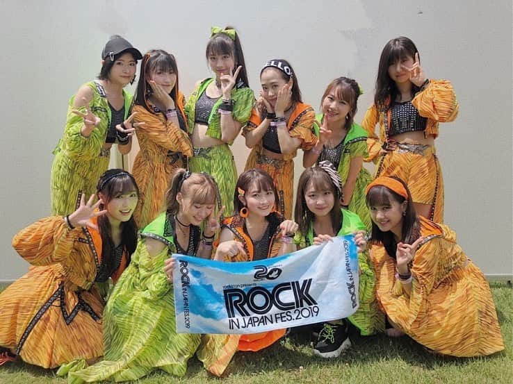 森戸知沙希さんのインスタグラム写真 - (森戸知沙希Instagram)「* ROCK IN JAPAN FES.2020 . モーニング娘。’20も出演予定だったので中止はとても残念です。 . .  今年、15期は初参加で 14人であのステージに立ちたいって 楽しみにしていましたが、、 またいつか…🙏 去年見たあの景色、一生忘れられないです🔥 #morningmusume20  #モーニング娘20  #森戸知沙希  #rijf  #rockinjapan」6月14日 20時38分 - chisaki__morito.official