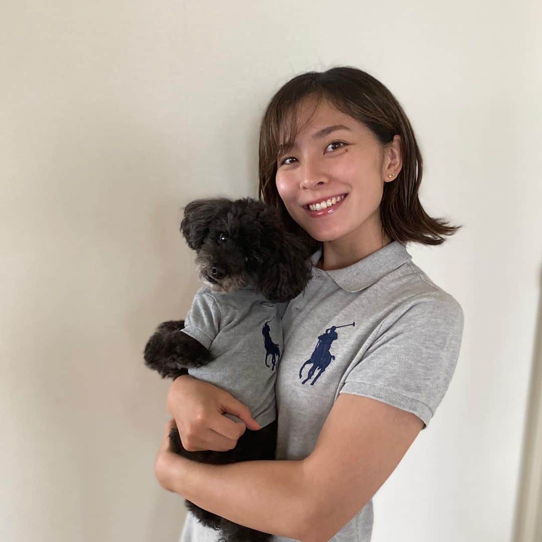 のインスタグラム：「お揃い #POLOshirt 🐕‍🦺🖤 #myfamily #toypoodle #くろぷー #poloralphlauren」