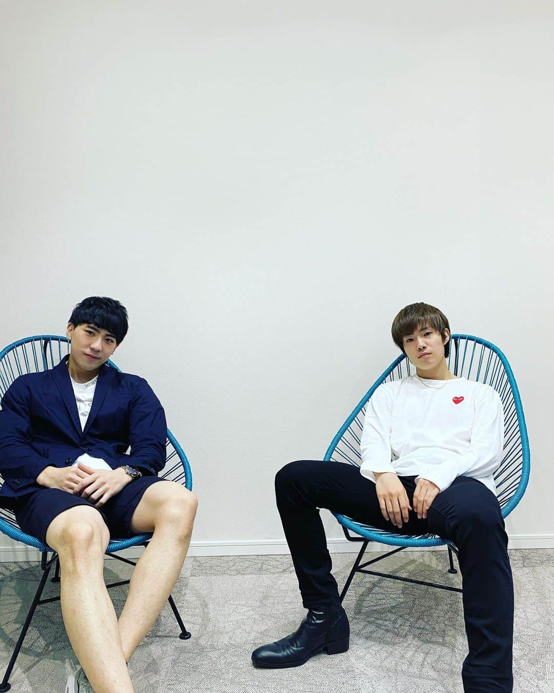 中村優のインスタグラム：「久々にいっぱい話したね 1枚目・真顔 2枚目・ちょい笑顔 3枚目・爆笑 . . . @sion_ice.18」