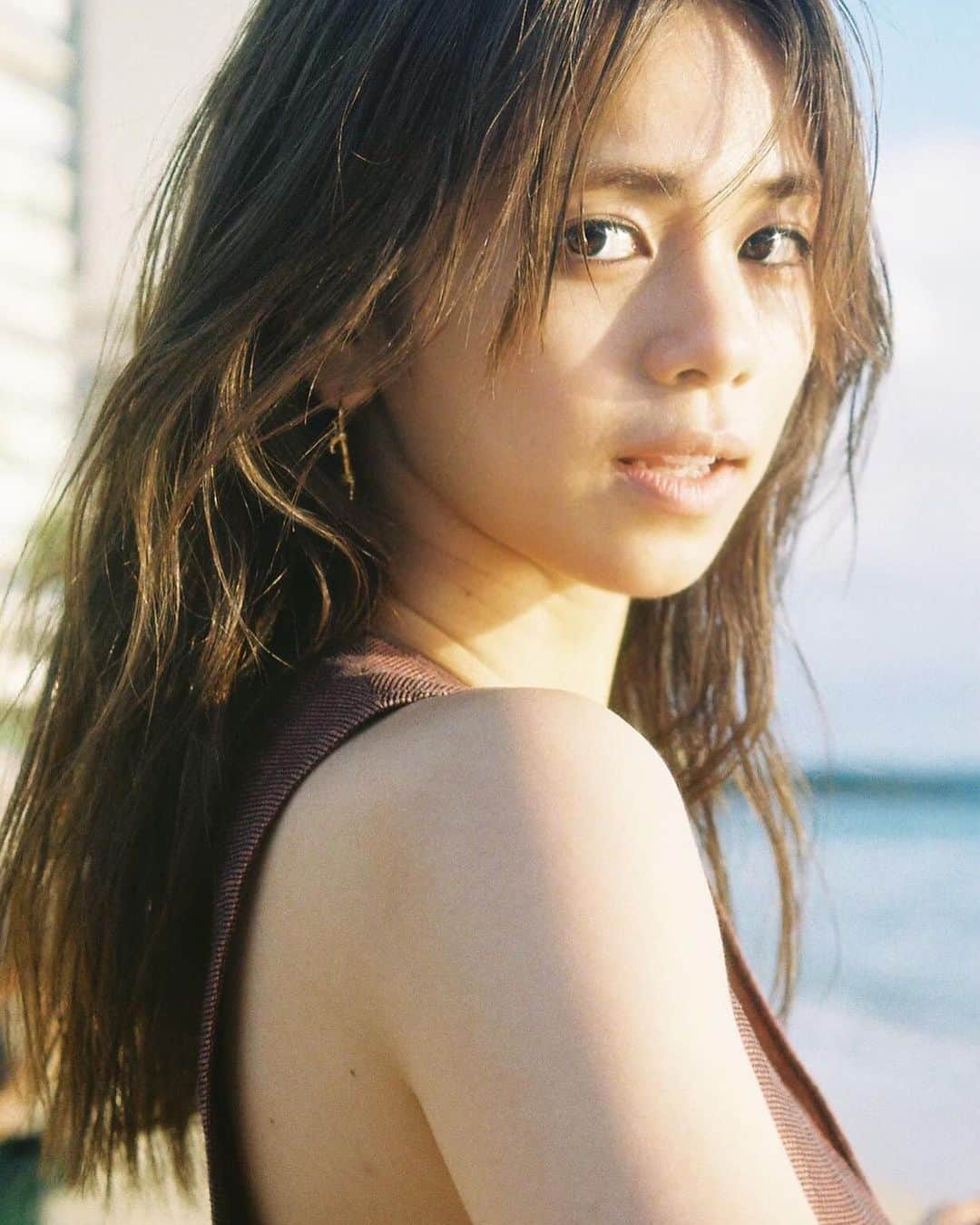 佐藤晴美さんのインスタグラム写真 - (佐藤晴美Instagram)「last🤍 身体にフィットする綺麗な形と優しく大人な色がとっても好きです💃 @dior  @sweet_editors  #アザーカット #もったいないから載せるシリーズ #ラスト」6月14日 21時30分 - sato_harumi__official