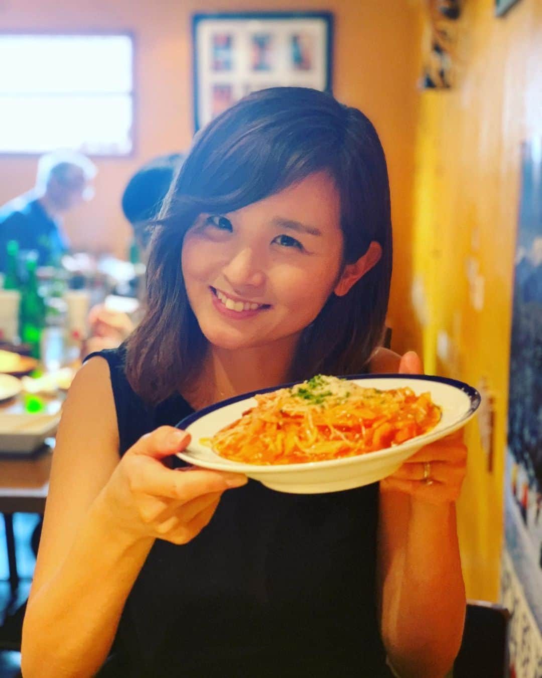 田中幸さんのインスタグラム写真 - (田中幸Instagram)「トマト系のパスタを 最近凄く欲している  期待を裏切らない 美味しい幸せ🍅  #イタリアン #ロックプール #幸せのパスタ時間 #トマト中毒 #懐かしいポストカード」6月14日 21時32分 - sachitanaka