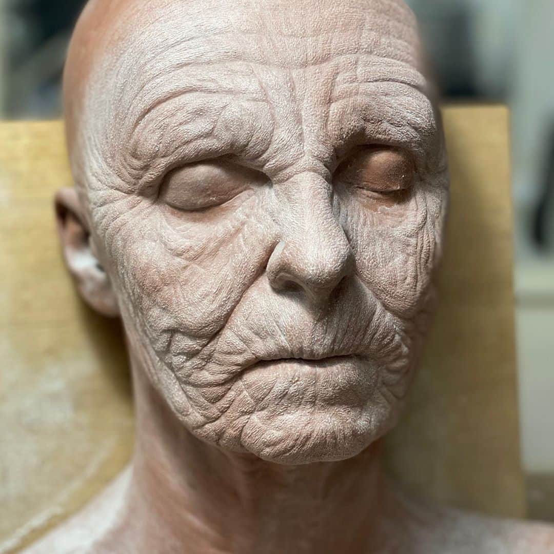 のインスタグラム：「I started old age sculpture after a long time!  I guess I had a desire to sculpt because I could concentrate non-stop! I'll upload the photos when I finish working on it. I hope you'll look forward to it! ． Model / @s_h_u_r ． #amazing_jiro #specialeffects #sfx #sfxmakeup #sculpture #instasculpture #figurativesculpture #sculpting #chavant #creature #oldage #aging #art #realism #makeup #kryolan #ppiproducts #ppi #skinillustrator #特殊メイク #彫刻 #彫塑 #粘土 #造形 #老人メイク #アート #メイク」