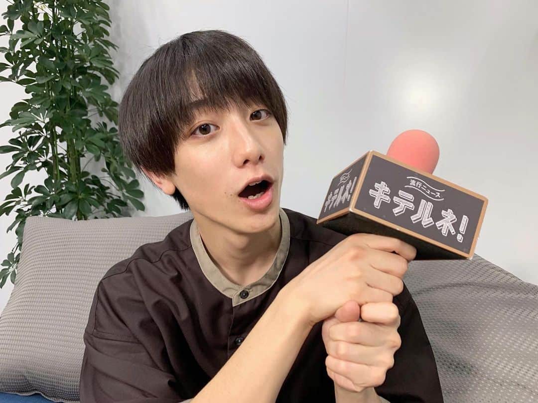 のインスタグラム：「明日朝6:45分頃から﻿ ZIP!出演します🐡﻿ 沢山のアイスを紹介するよ〜！🍨﻿ 是非みてね！😉﻿ #明日のZIP! #流行ニュースキテルネ #ZIP!」