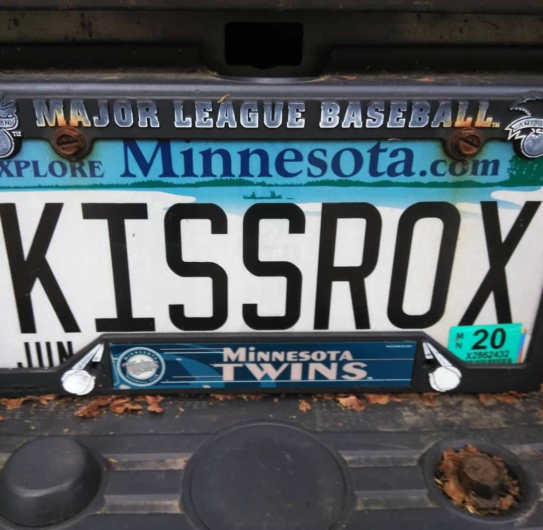 KISSさんのインスタグラム写真 - (KISSInstagram)「#KISSARMYROCKS! Thanks to Mike B. for sharing his #KISS license plate with us. 🤟」6月14日 23時00分 - kissonline