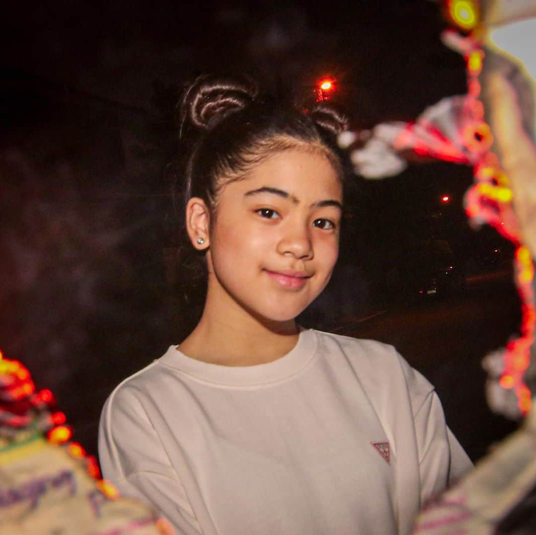Niana Guerreroのインスタグラム：「its lit..... get it HAHAHAH 😂😂🔥😌」