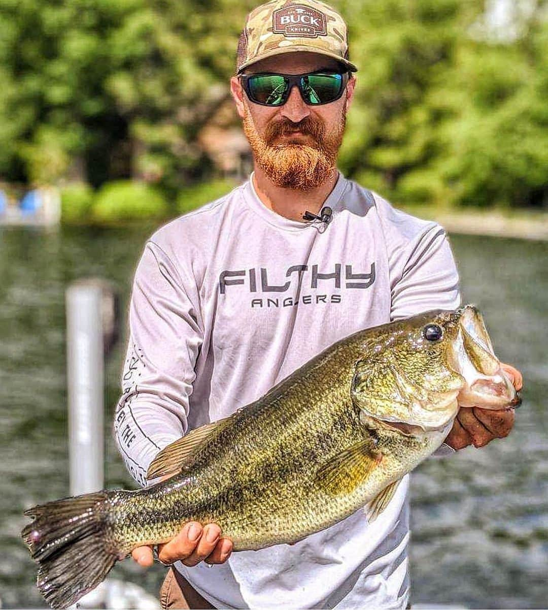 Filthy Anglers™さんのインスタグラム写真 - (Filthy Anglers™Instagram)「Mmmm...mmmm....mmmm!! 6lbs of chunkiness from @andrew_knowlton of New Hampshire. He is having one heck of a year already.  It looks like he was all mic’d up and I can’t wait to see and hear the video. Congrats on the big girl buddy, you are Certified Filthy, keep killing it - www.filthyanglers.com #fishing #bigbass #bassfishing #bucketmouth #angler #fish #angler #outdoors #nature #filthyanglers #getfilthy #smallmouth #trout #anglerapproved #kayak #mlf #bassmaster」6月15日 9時06分 - filthyanglers