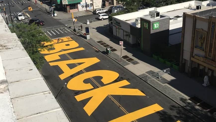 ファボラスさんのインスタグラム写真 - (ファボラスInstagram)「1st BLACK LIVES MATTER Mural in NYC ✊🏾 Fulton St.  Bedford Stuyvesant, Brooklyn  NY  #BlackLivesMatter #BrooklynForever」6月15日 9時42分 - myfabolouslife