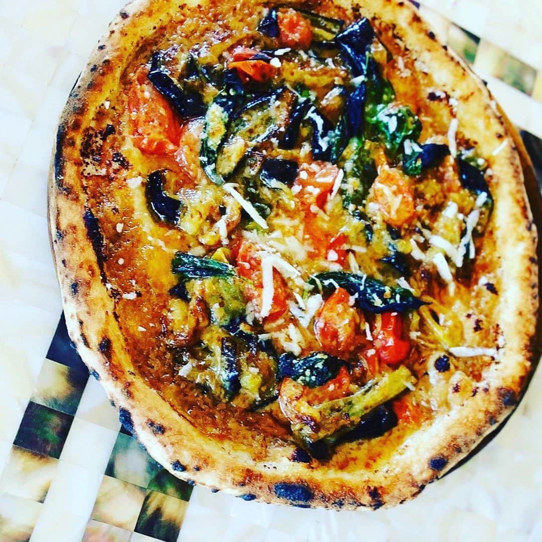 ポジリポのグルメインスタ