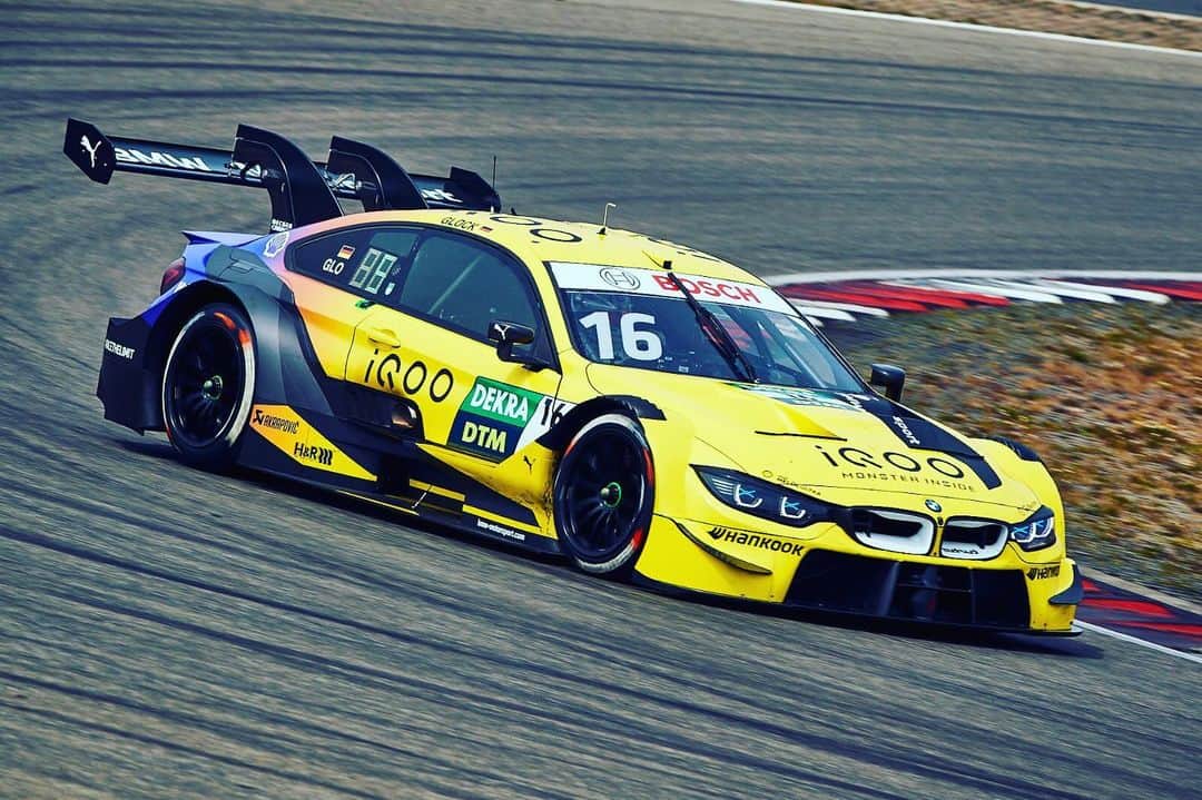 のインスタグラム：「Oh yes love it... so still open question is #yellowmonster or #yellowbeast still not decided! @dtm_pics @bmwmotorsport」