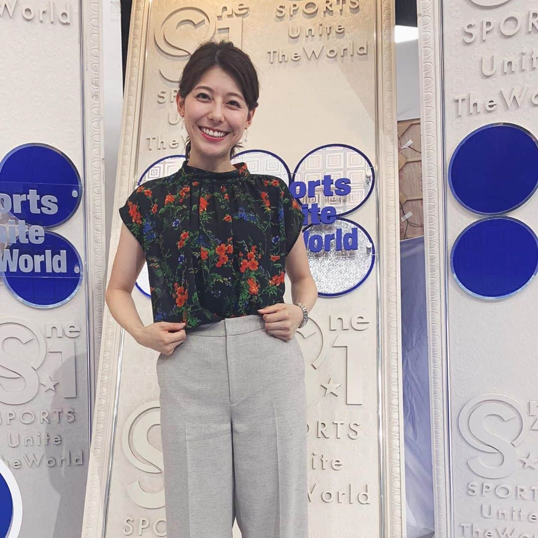 上村彩子さんのインスタグラム写真 - (上村彩子Instagram)「. . 珍しく、はっきりとした柄の服🌹 . プロ野球開幕までいよいよあと4日！ 来週のS☆1ではたっぷりお伝え できそうです〜😊 . 👗→ROPE PICNIC  NOLLEY’S」6月15日 1時47分 - saekokamimura