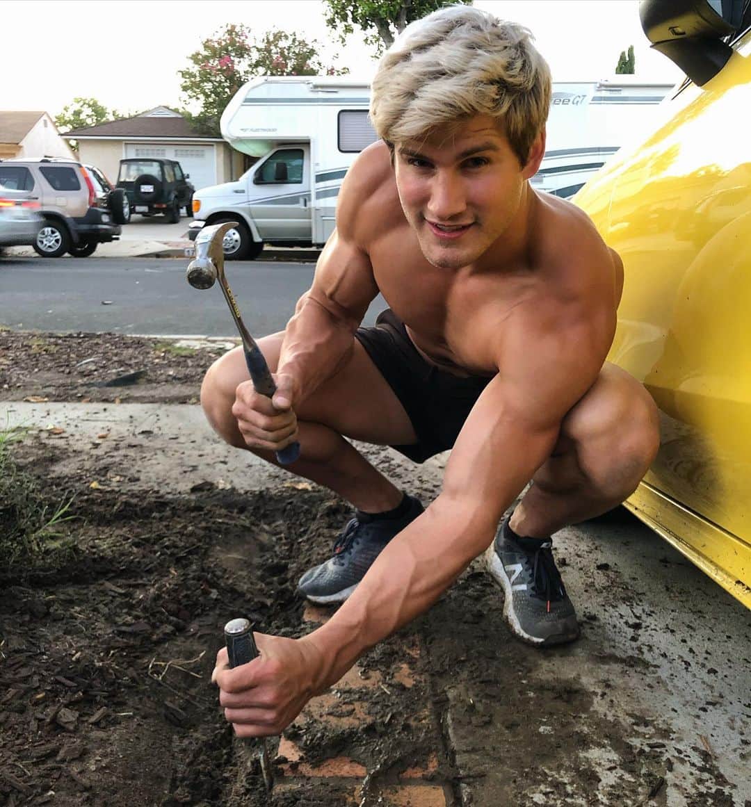 セージ・ノースカットのインスタグラム：「💦」