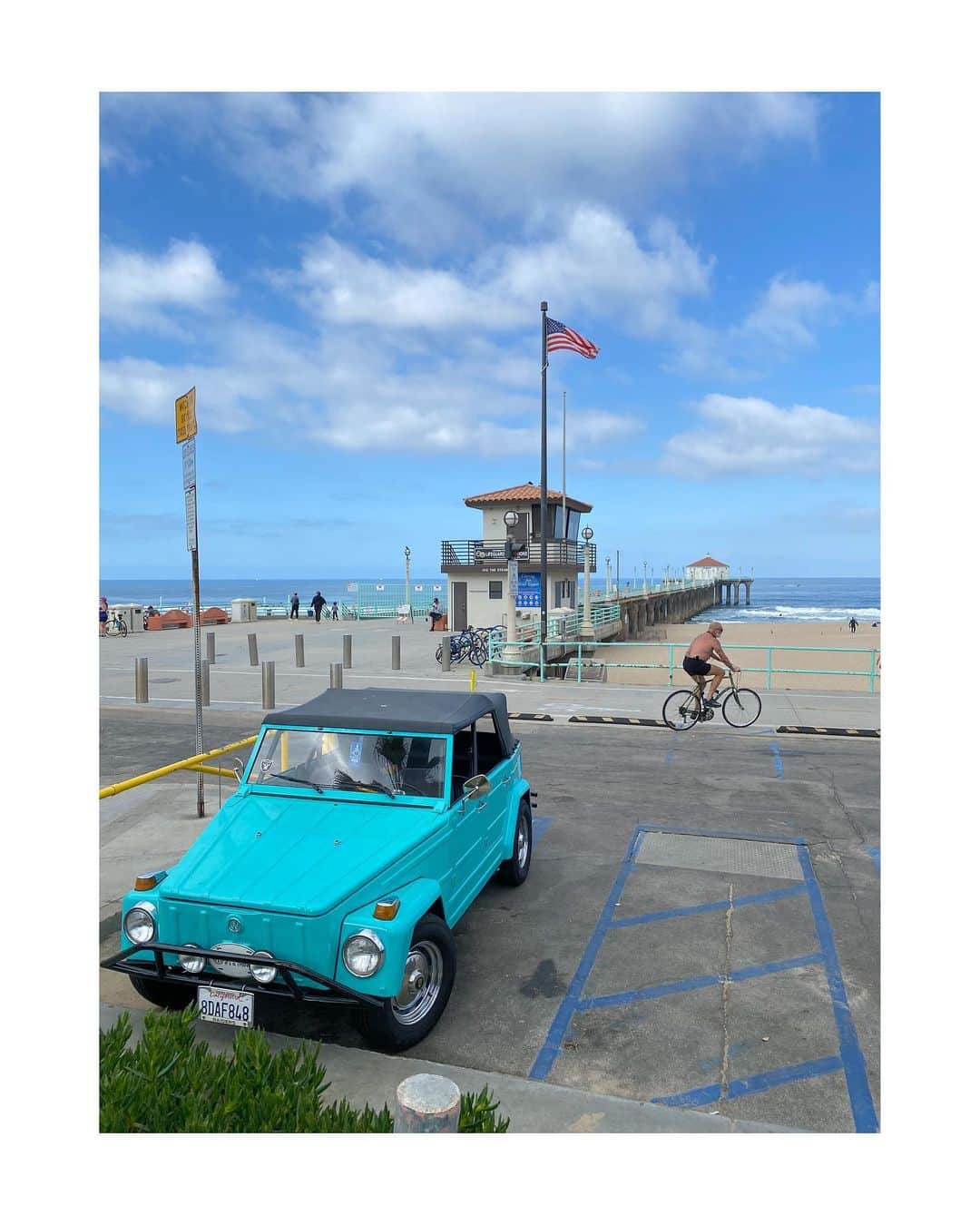 Pete Halvorsenのインスタグラム：「PSA: #PierPressure resumes tomorrow - they are opening the Manhattan Beach Pier back up. 🔓🎣📷🕊 . #peetscars #shotoniphone」