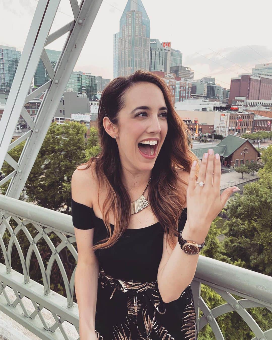 スペンサー・ロックのインスタグラム：「I’ve never seen my sister happier than this! Getting engaged to the LOVE OF HER LIFE!!! @ryanstevensdotcom, thanks for making my chels so happy. I love you both and can’t wait to celebrate 🤍 #matchmadeinheaven #shesaidyes #hedidgood」