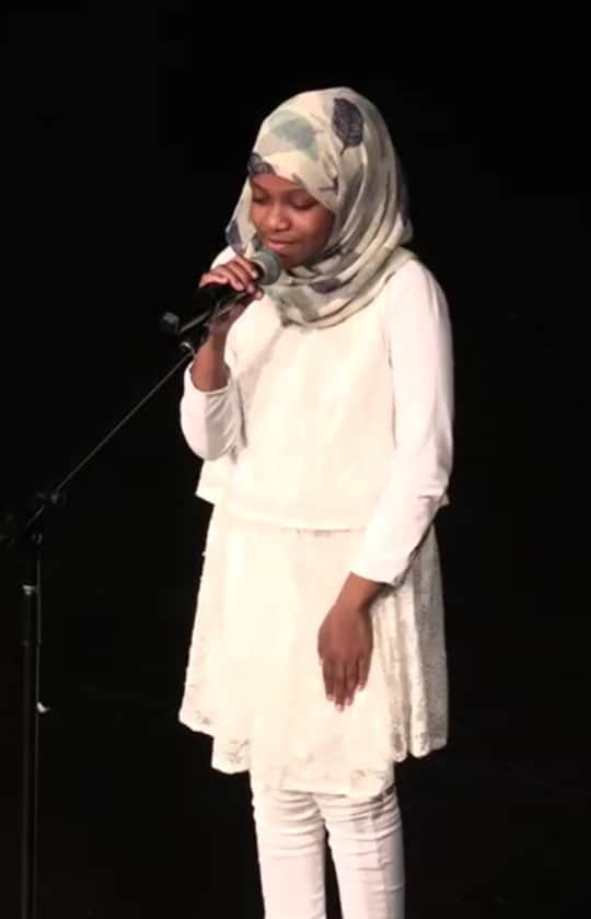 Emeli Sandéのインスタグラム：「In honour of the angel Firdaws Hashim who devastatingly lost her life in the Grenfell fire. Holding a prayer for everyone who lost their lives, all their families and everyone impacted by the fire. Read all about it.  #Justice4Grenfell #neverforget #Grenfell #officialJ4G #foreverinourhearts💚 #rememberthe72」