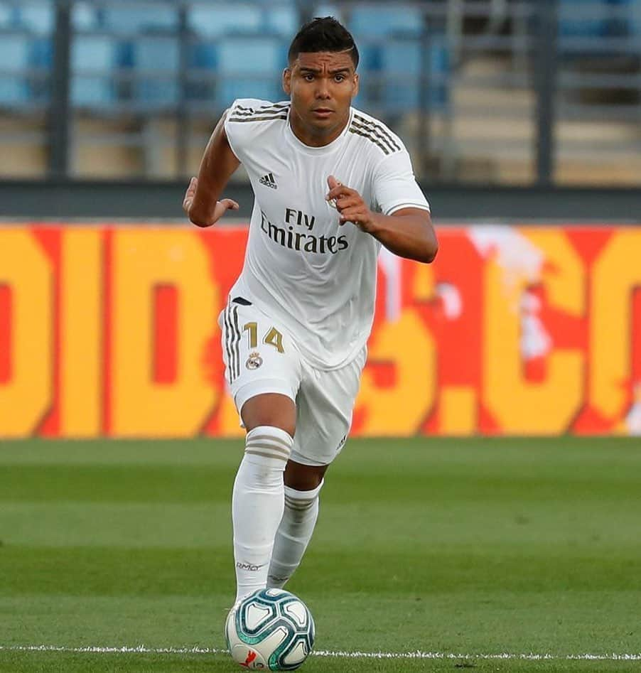 カゼミーロさんのインスタグラム写真 - (カゼミーロInstagram)「➕3️⃣ 💪🏽 #HalaMadrid #RealMadrid #RMLiga」6月15日 5時25分 - casemiro