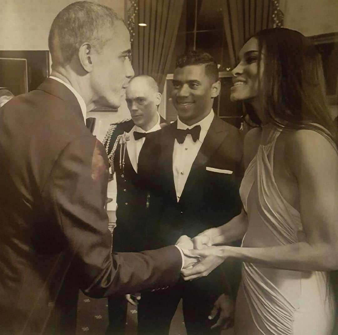 シアラさんのインスタグラム写真 - (シアラInstagram)「Thank you. #ObamaDay.」6月15日 5時58分 - ciara