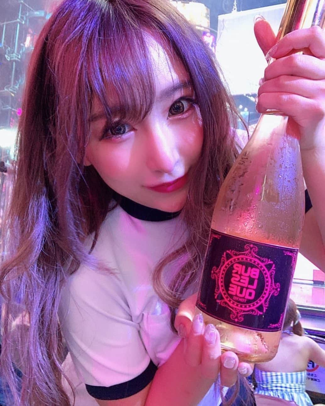 みにーさんのインスタグラム写真 - (みにーInstagram)「. オリシャンありがとう🥺💓 #バーレスク　#バーレスク東京　#オリシャン　#オリジナルシャンパン　#ブルマ　#体操着」6月15日 6時31分 - minnie_burlesqe