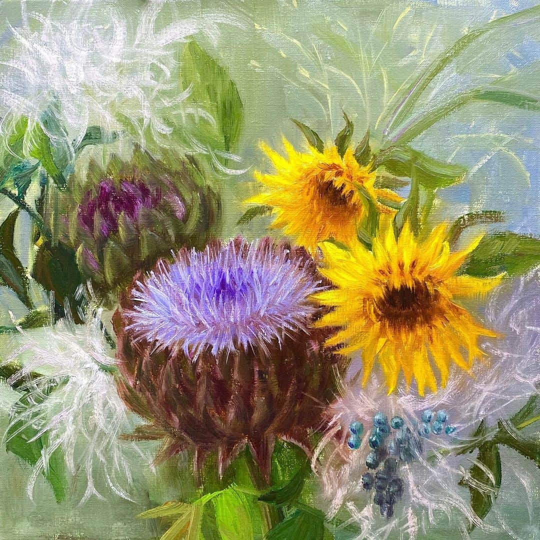 古賀陽子のインスタグラム：「#artichoke #sunflower 🌻アーティチョーク、ひまわり、ブルーベリー、スモークツリー、スモークグラス  #アート #アーティスト #アートワーク  #作家 #画家 #美術館 #絵 #作品 #油絵 #絵画展 #静物画 #アートのある暮らし #絵画のある暮らし #ギャラリー #個展 #神戸 #exhibition #exhibit #art #instaart #instaartist #artist #artwork #gallery #stilllife #painting #yokokoga #古賀陽子」