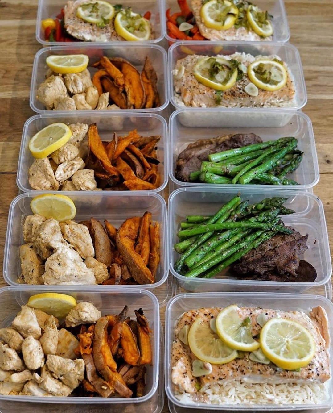 Ulissesworldさんのインスタグラム写真 - (UlissesworldInstagram)「MEAL PREP MOTIVATION Don’t focus on how much you eat. Focus on what you eat. @iamdedicated_army  _ HOW TO JOIN My Program & Meal Plans 👆(Link in my Bio)👆Get Your Personalised MEAL PLANS & Program❗️Tailored Programs and Meal Plans for everyone! #letsgo IAMDEDICATED.ULISSESWORLD.COM @ulissesworld  #iamdedicated #iamdedicated_army  _ ✅ Monthly Customised Programs! ✅ Monthly Customised Meal Plans! ✅ Email Support! ✅ Facebook Support Group! ✅ Members Only App ✅ Full Video Library of all Exercises ✅ Home / Gym Workouts ✅ Available Worldwide ✅ Male or Female ✅Cater for all intolerances」6月15日 7時39分 - ulissesworld