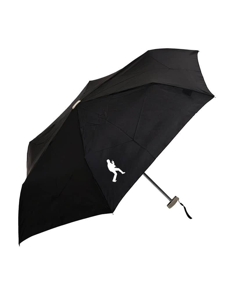 クレイジーケンバンド【公式】さんのインスタグラム写真 - (クレイジーケンバンド【公式】Instagram)「「ヨコワケハンサム折り畳み傘」発売！ 撥水加工＋UV加工で雨晴兼用、雨や焼けるような日差しからあなたを守ります。 収納時の厚さは、なんと2.5cmの超薄型・コンパクトタイプ。 バッグに入れておいてもかさばらない、これからの季節の必需品です。 クレイジーケンズシンヂケートオンラインショップにて販売開始！ #クレイジーケンバンド  #crazykenband  #傘」6月15日 18時12分 - crazykenband_official