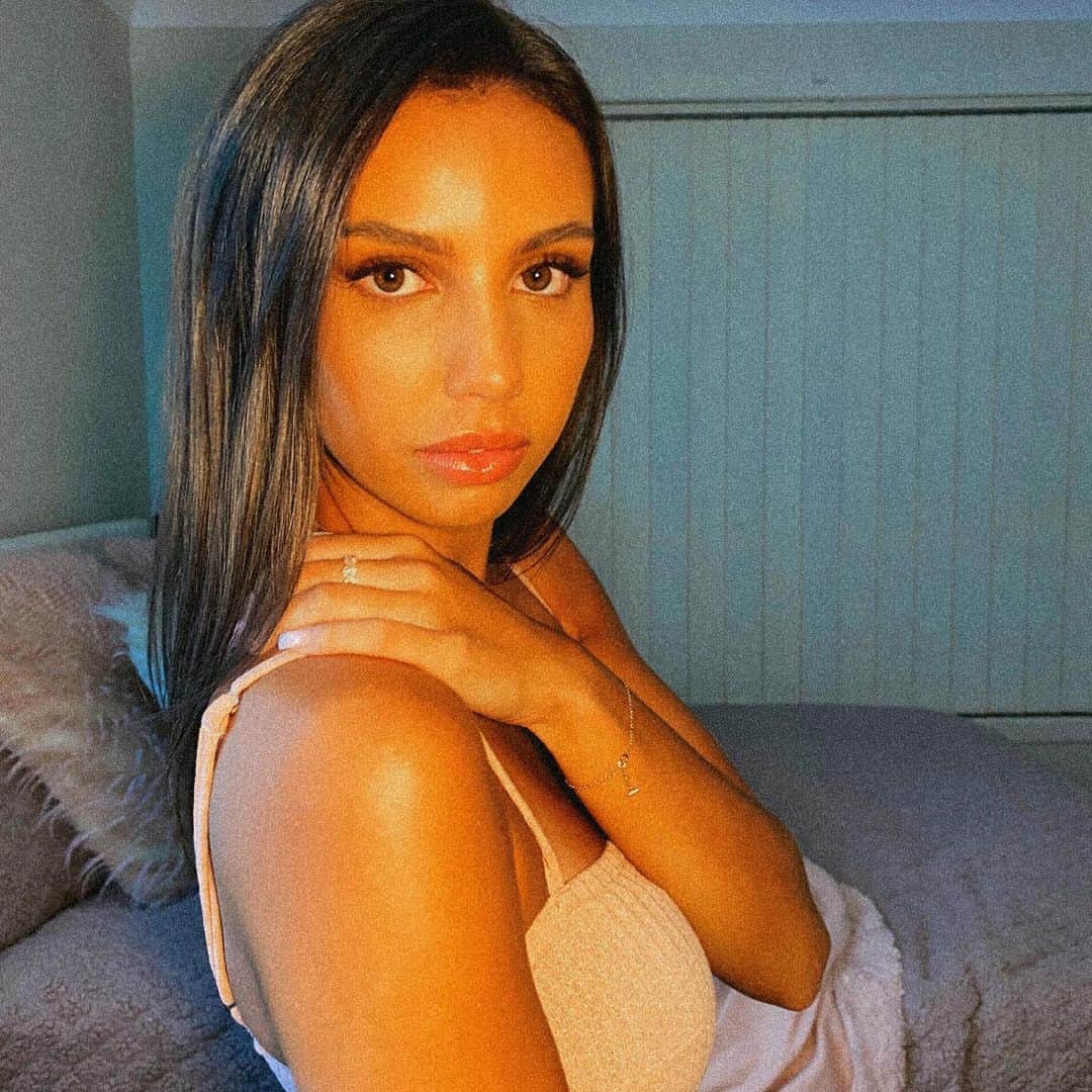 のインスタグラム：「Should probably start paying @tomysha_ as my full time photographer」