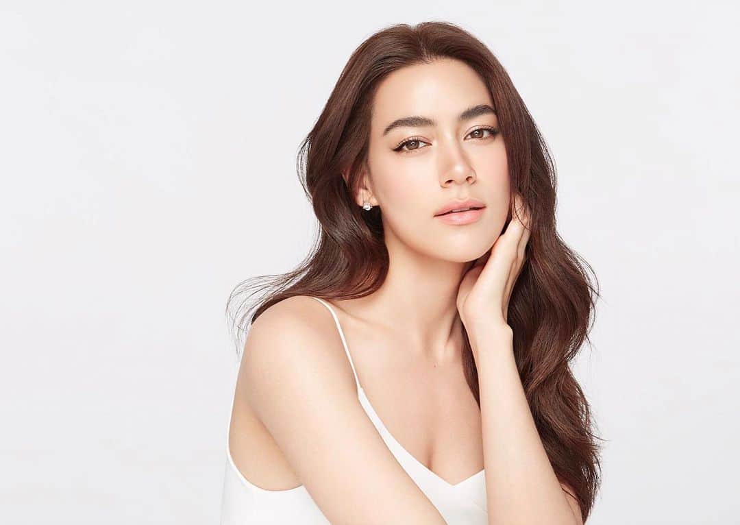 キンバリー・アン・ウォーテマス・ティアムシリのインスタグラム：「I love my skin ❤️ @sewathailand  #อยากกินอาหารเกาหลีขึ้นมาทันที」