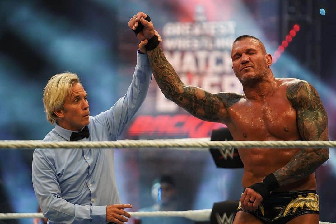 WWEさんのインスタグラム写真 - (WWEInstagram)「The winner of the #GreatestWrestlingMatchEver... #TheViper @randyorton!!! #WWEBacklash」6月15日 11時05分 - wwe