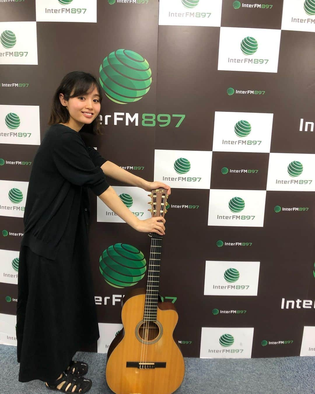 InterFM897さんのインスタグラム写真 - (InterFM897Instagram)「Sun 24:00-﻿ HERE COMES THE MOON﻿ ﻿ 藤原さくらの「HERE COMES THE MOON」初の生放送！﻿ ﻿ さくらの『マイ・フェイバリッツ 日本編』をテーマにお送りしました。﻿ ﻿ そして、スタジオライブでは「500マイル」と「丸の内サディスティック」を披露🎸♪﻿ ﻿ 聞き逃してしまった方は、radikoタイムフリーで！﻿ リアルタイムで聞いてくれた方も、ぜひ、もう1度聞いてみてください📻✨﻿ ﻿ http://radiko.jp/#!/ts/INT/20200615000000﻿ ﻿ #藤原さくら #moon897 #生放送 #弾き語り #interfm897」6月15日 11時33分 - interfm897