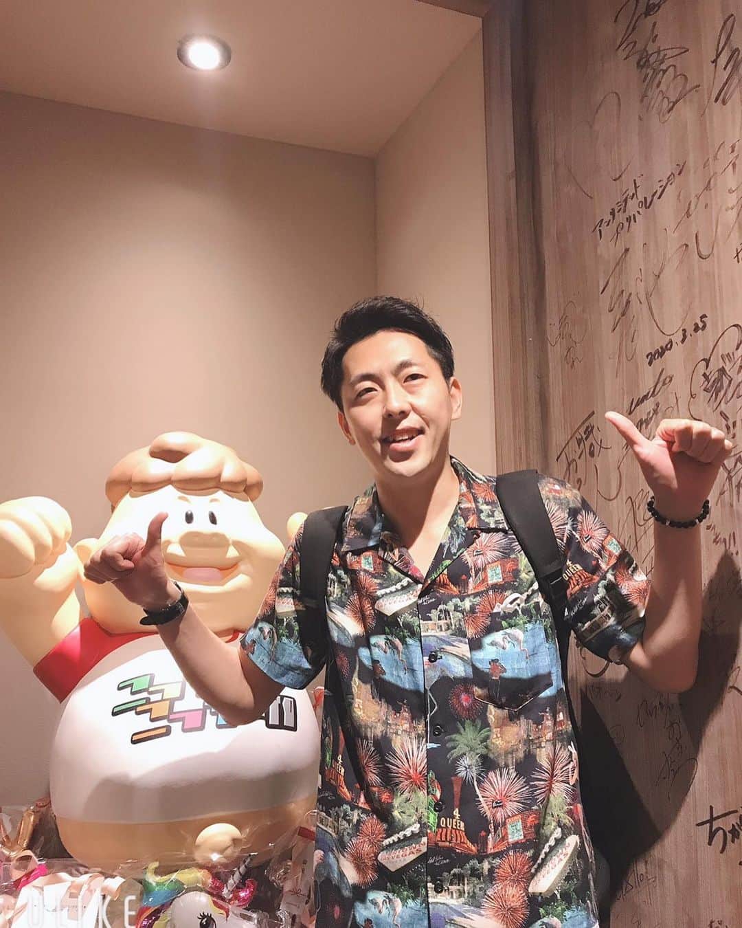 池田真一のインスタグラム：「先日 吉田たちゆうへいさん ジソンシン下村さん 見取り図リリーさん (写真撮り損ねました) エンペラー西山 来てくださいました！ ありがとうございます🙇‍♂️」