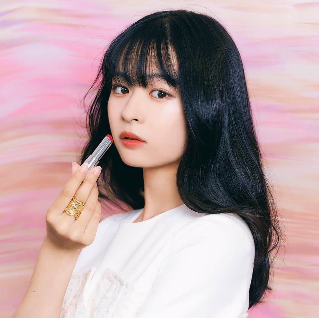 莉子さんのインスタグラム写真 - (莉子Instagram)「💄💎﻿ ﻿ #DiorStandsWithYou ﻿ #DiorAddict﻿ @diormakeup  @dior」6月15日 19時53分 - riko_riko1204