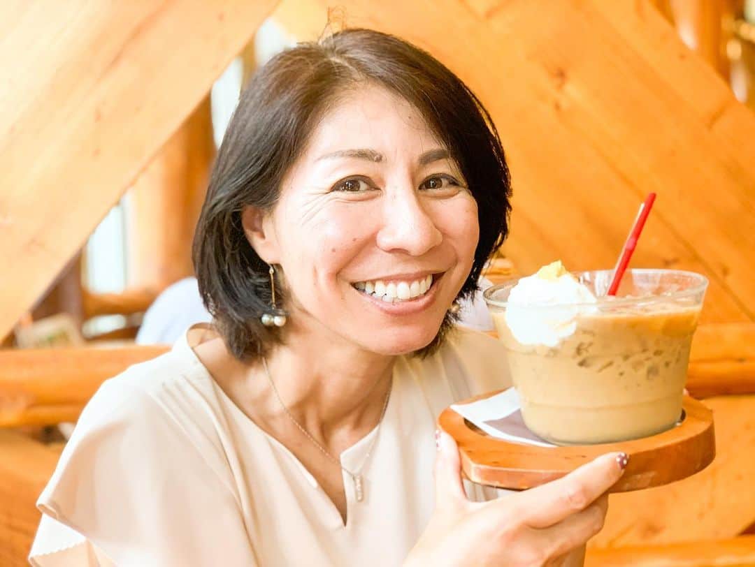 浅越しのぶのインスタグラム